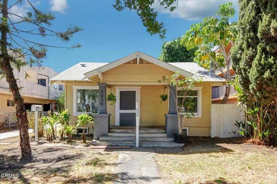 Property photo for 1035 Ohio Avenue, Long Beach, CA