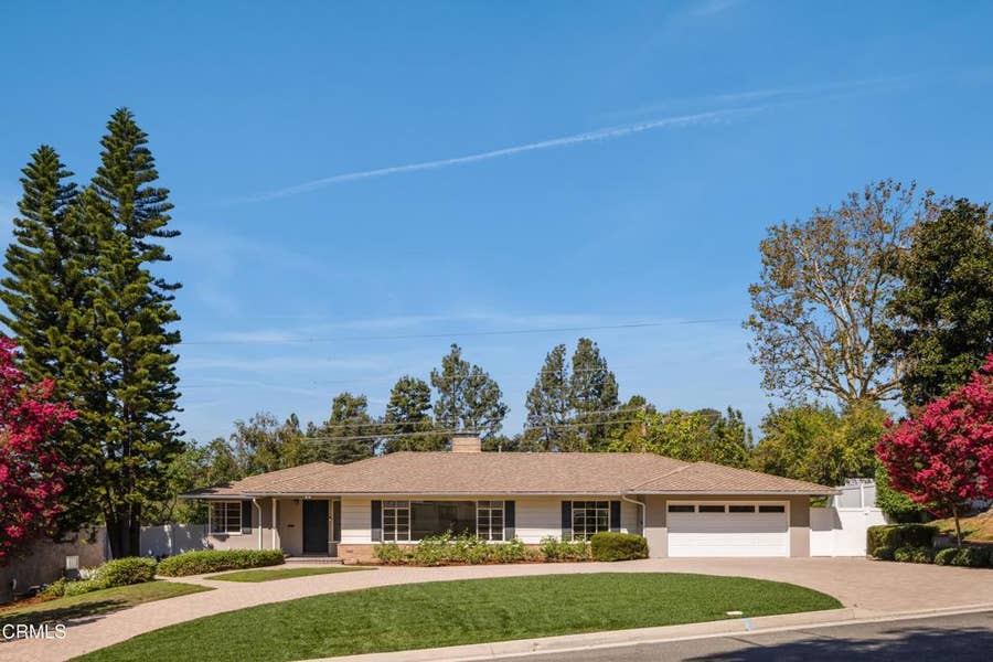 Property photo for 4817 Fairlawn Drive, La Canada Flintridge, CA