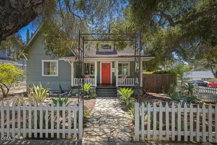 Property photo for 956 E Villa Street, Pasadena, CA