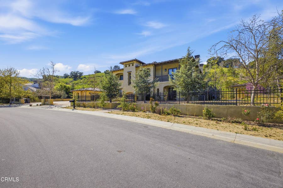 Property photo for 27417 Park Vista Road, Agoura Hills, CA