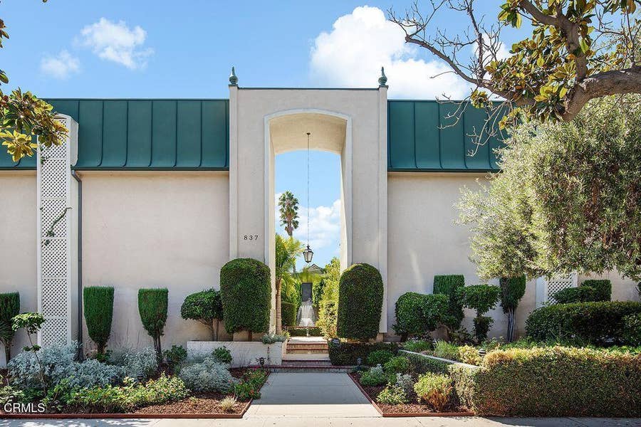 Property photo for 837 Magnolia Avenue, #6, Pasadena, CA