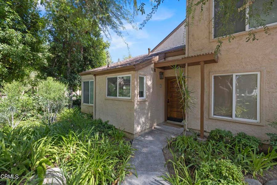 Property photo for 22330 Victory Boulevard, #604, Los Angeles, CA