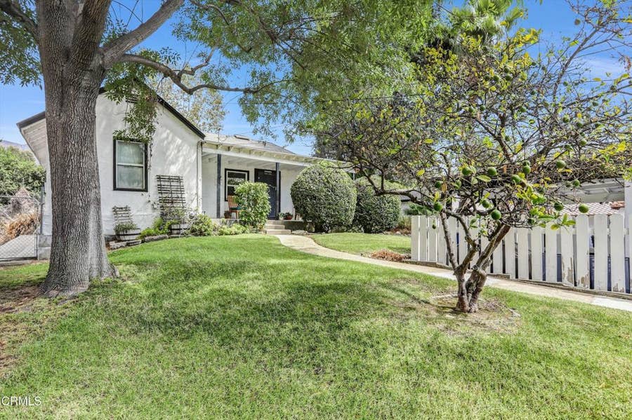 Property photo for 2519 Altura Avenue, Montrose, CA