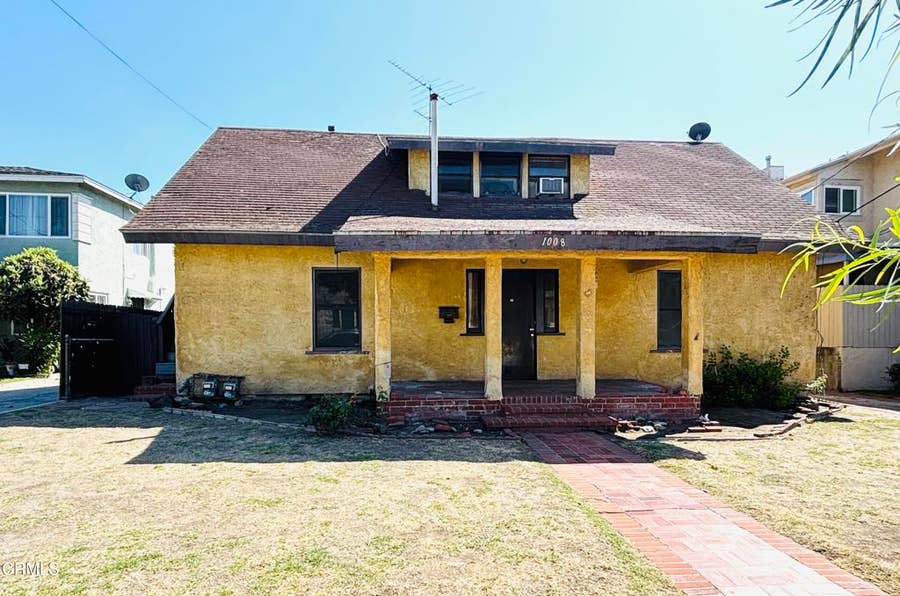 Property photo for 1008 E Windsor Road, Glendale, CA