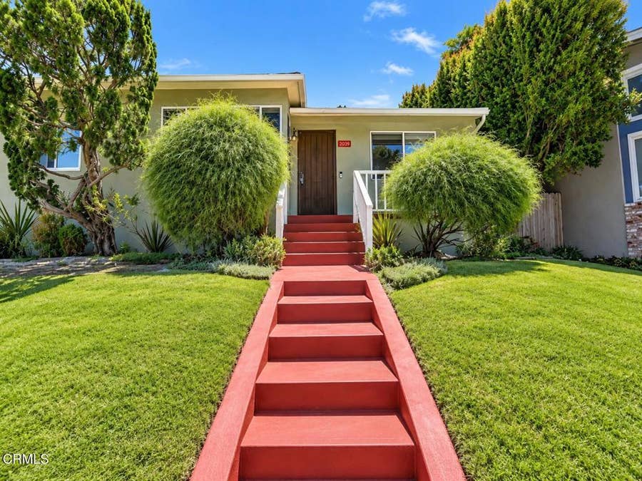 Property photo for 3289 Inglewood Boulevard, Los Angeles, CA