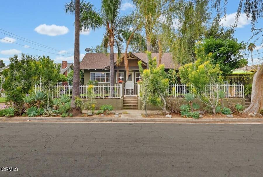 Property photo for Pasadena, CA