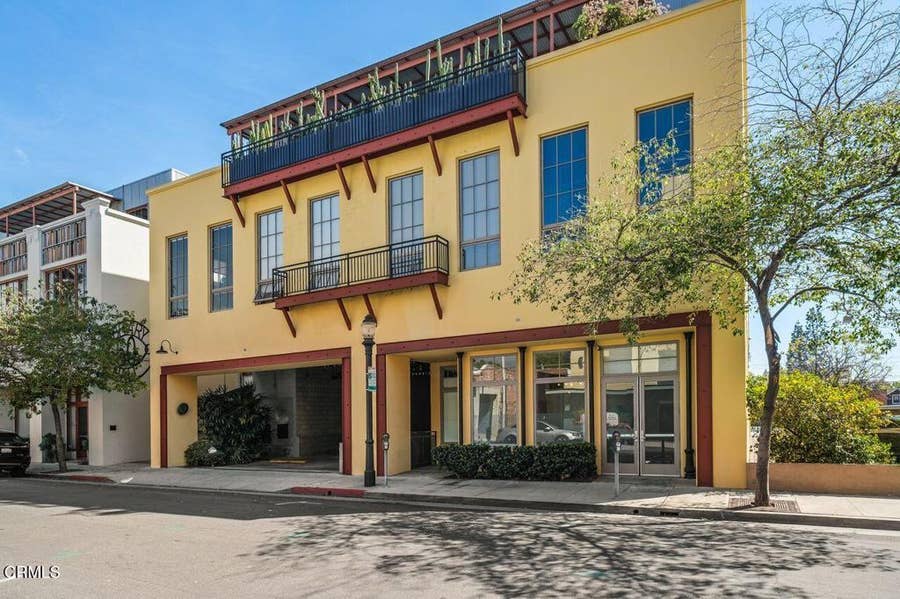 Property photo for 50 W Dayton Street, #209, Pasadena, CA