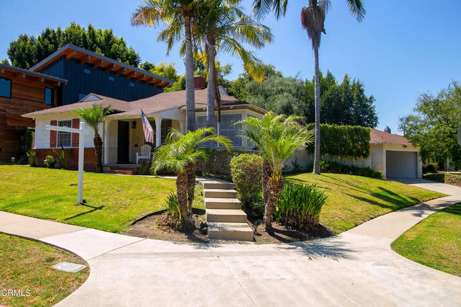 Property photo for 7601 Flight Avenue, Westchester, CA