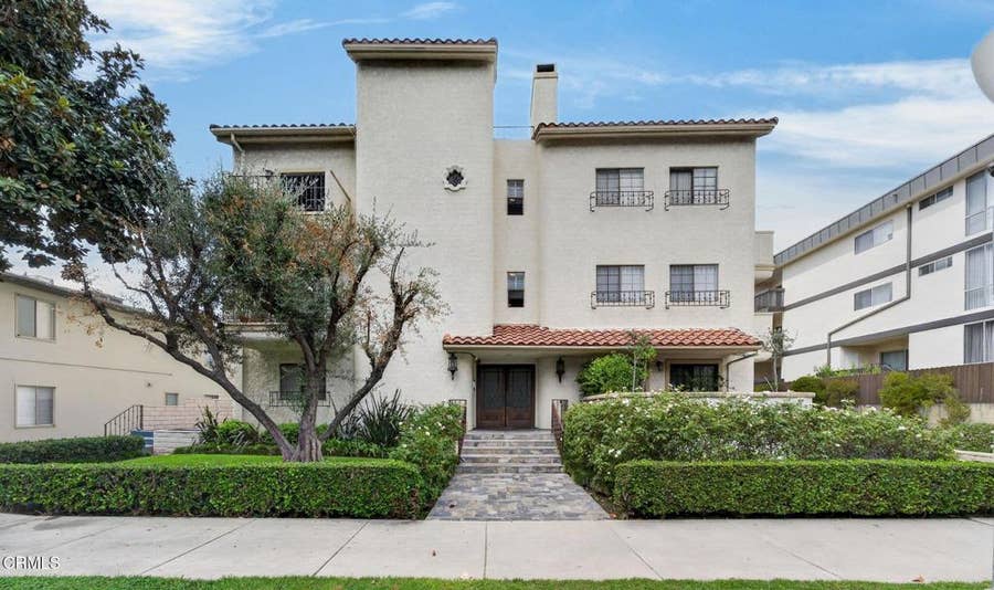 Property photo for 227 S Madison Avenue, #205, Pasadena, CA