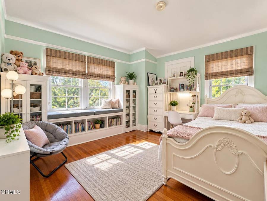 Property photo for 1117 S Wilton Place, #A, Los Angeles, CA