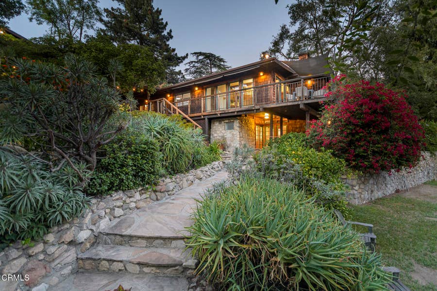 Property photo for 5725 Canyonside Road, La Crescenta, CA