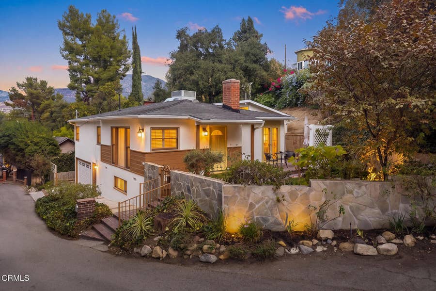 Property photo for 10022 Moy Lane, Sunland, CA