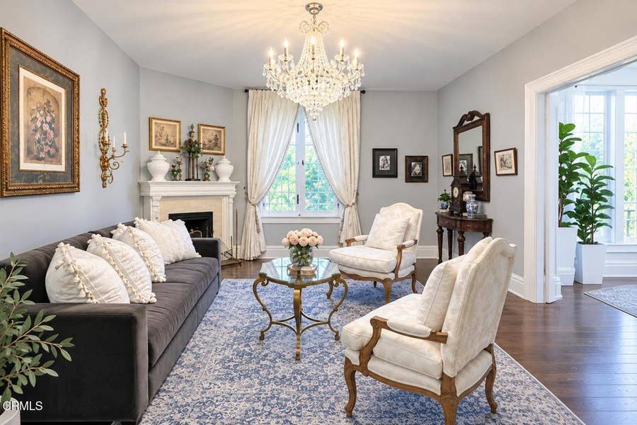 Property photo for 99 S Raymond Avenue, #206, Pasadena, CA