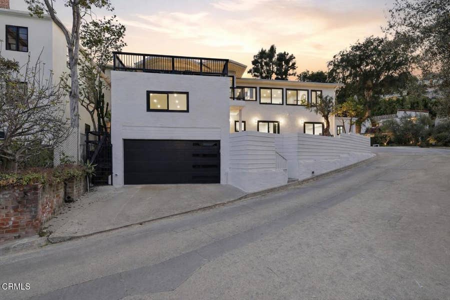 Property photo for 2001 Kenilworth Ave, Los Angeles, CA