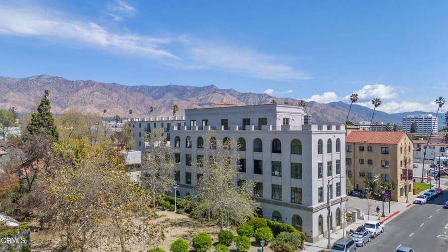 Property photo for 533 E Union Street, #501, Pasadena, CA