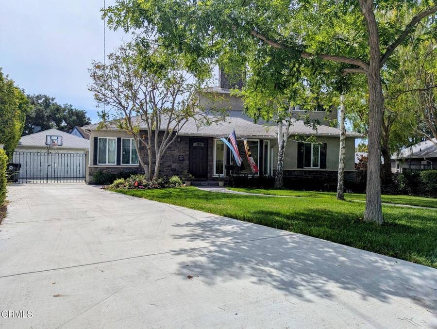 Property photo for 2274 Luana Lane, Montrose, CA