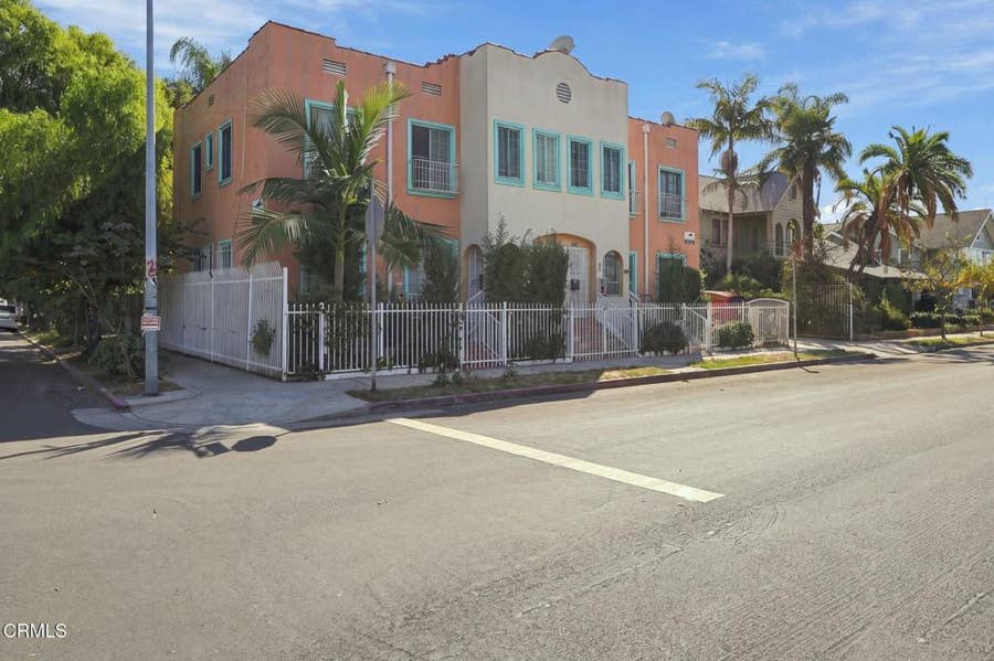 Property photo for 3000 Kenwood Avenue, Los Angeles, CA