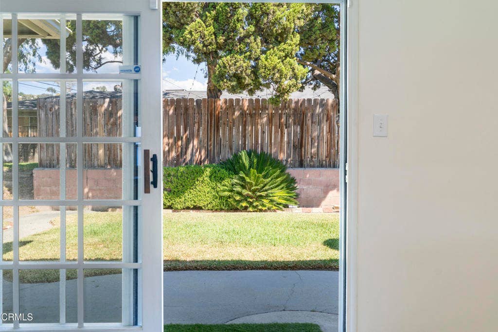 838 Colorado Boulevard, Eagle Rock, CA 90041 DSC09072