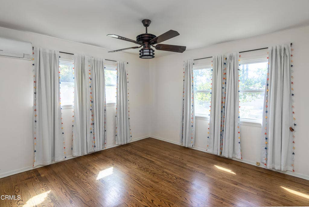 258 N Mayflower Avenue, Monrovia, CA 91016 19-Front bedroom