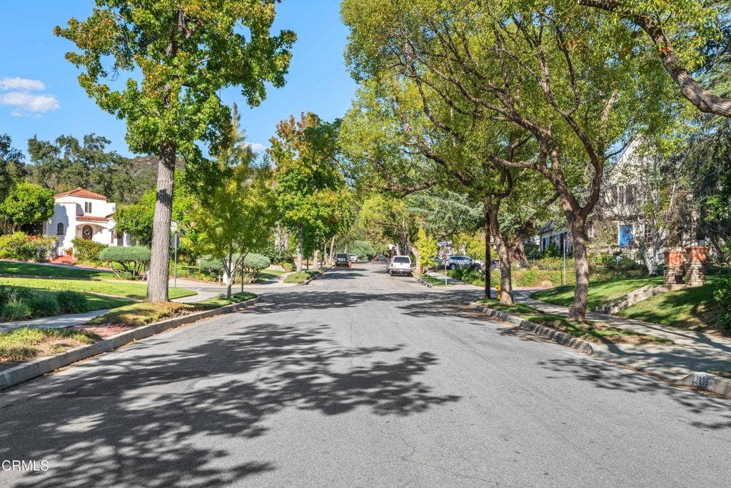 1936 Montecito Drive, Glendale, CA 91208 DSC_0088