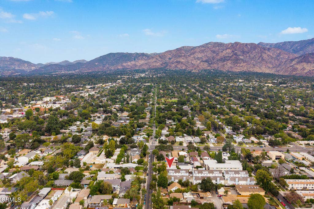 636 N Wilson Avenue, Pasadena, CA 91106 MLS_47