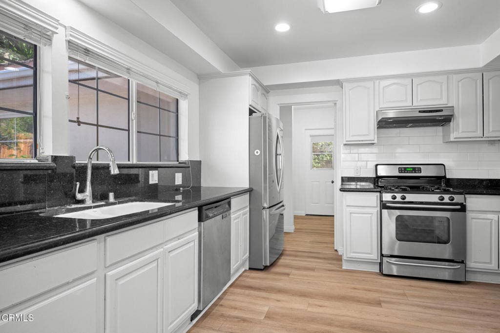 1715 La Barranca Road, La Canada Flintridge, CA 91011 snaplistla_13