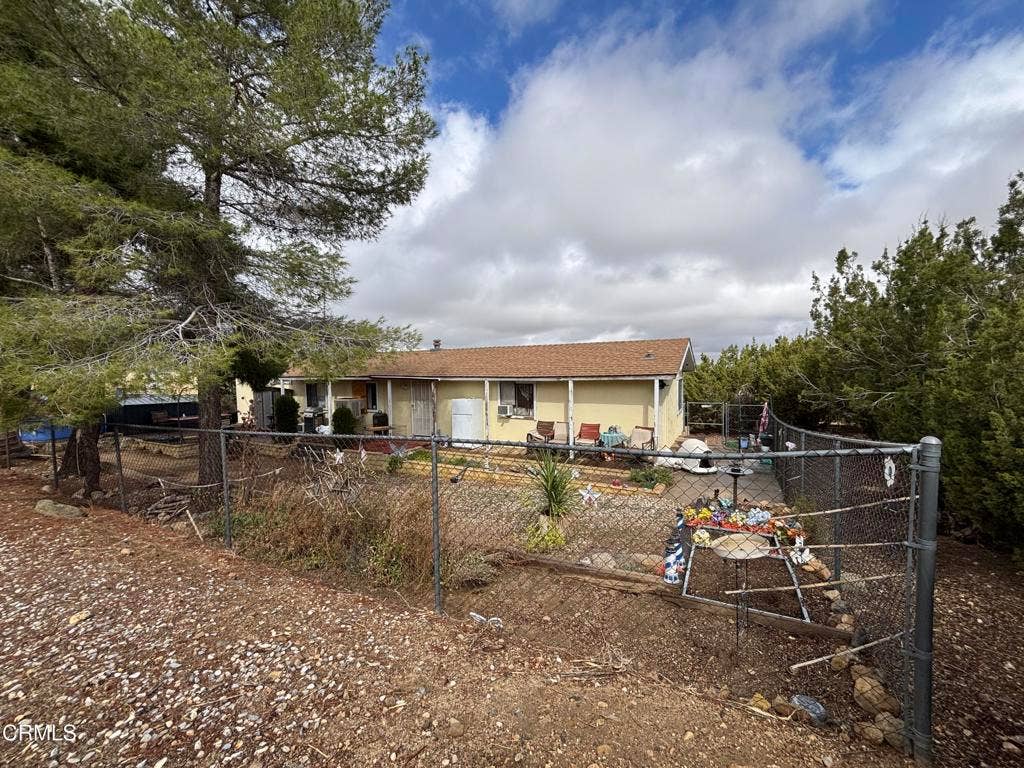 1631 Hollister Road, Pinon Hills, CA 92372 12