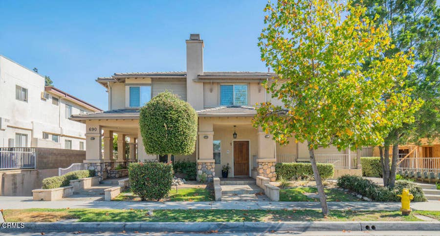 Property photo for 690 S Marengo Avenue, #5, Pasadena, CA