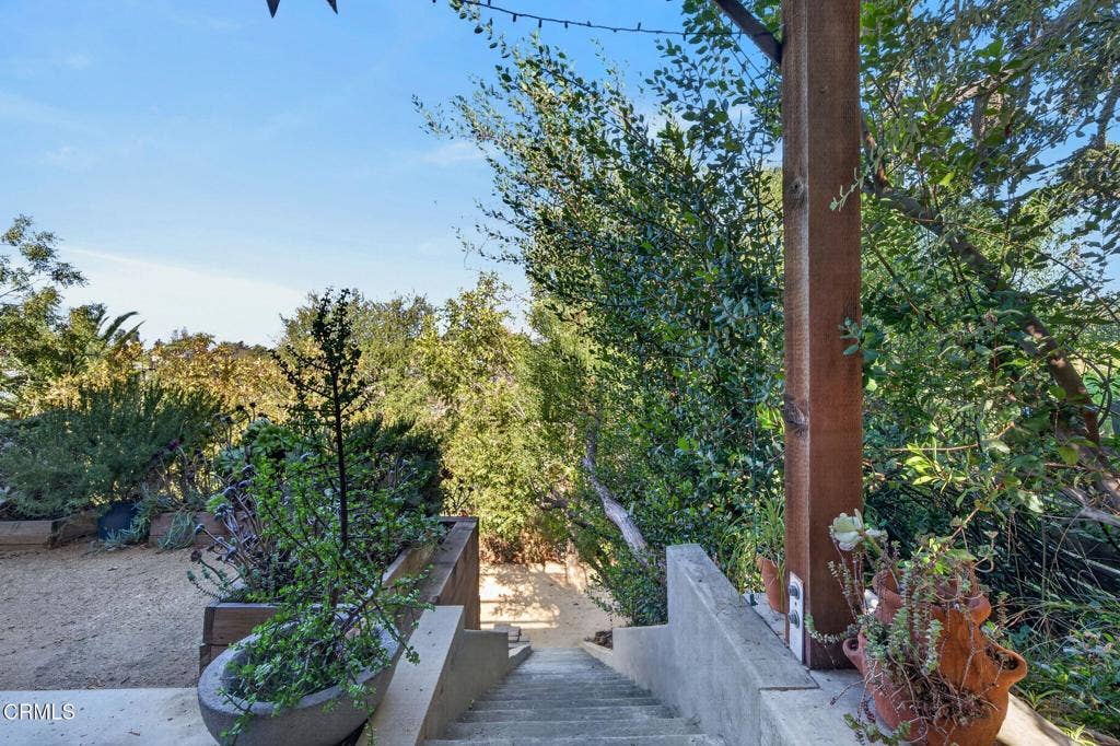 51-web-or-mls-1751 Lucretia Ave_MEDIA360