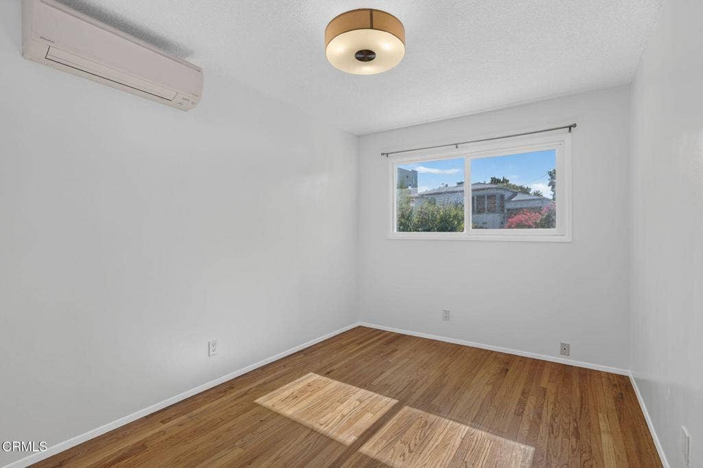 23-web-or-mls-1751 Lucretia Ave_MEDIA360
