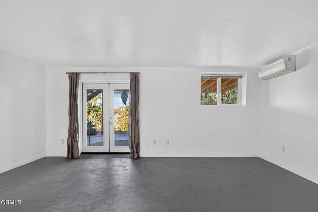 49-web-or-mls-1751 Lucretia Ave_MEDIA360