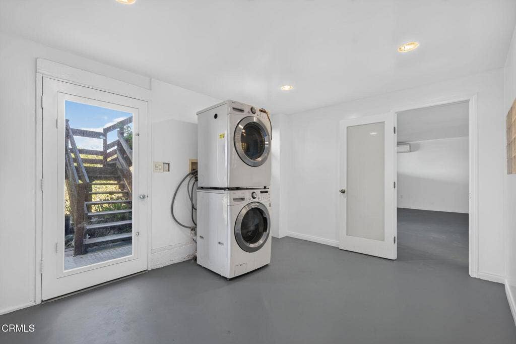 40-web-or-mls-1751 Lucretia Ave_MEDIA360