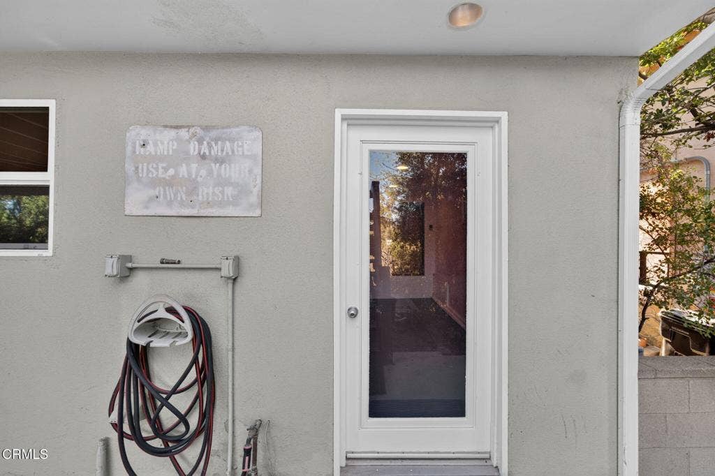 38-web-or-mls-1751 Lucretia Ave_MEDIA360