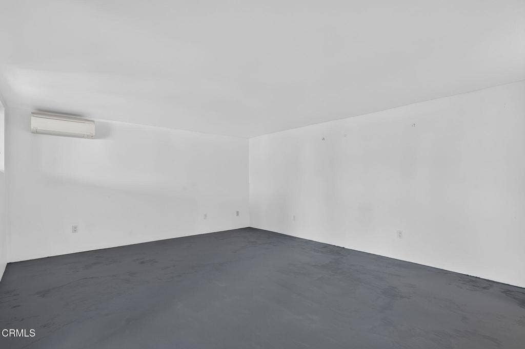 42-web-or-mls-1751 Lucretia Ave_MEDIA360