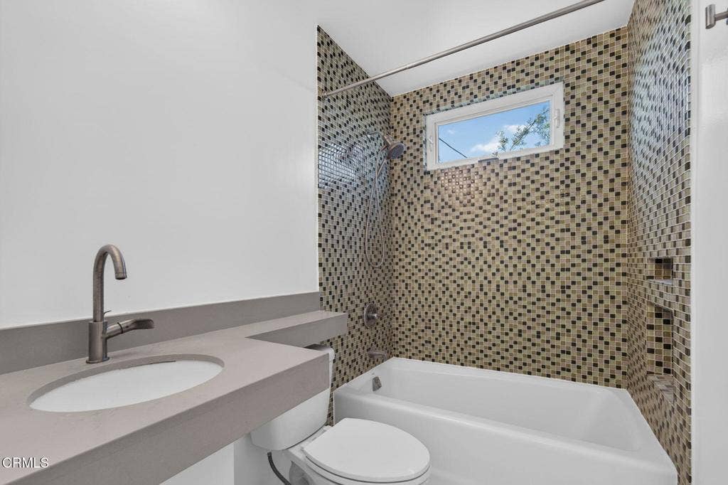 28-web-or-mls-1751 Lucretia Ave_MEDIA360