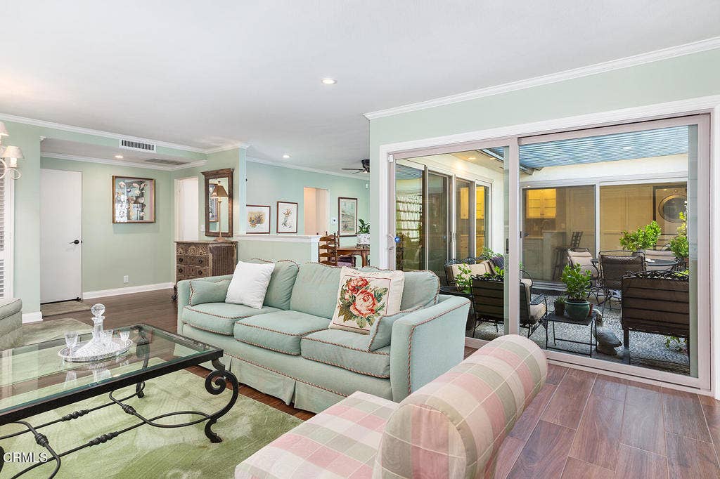 1225 N Granada Ave #40 008-mls