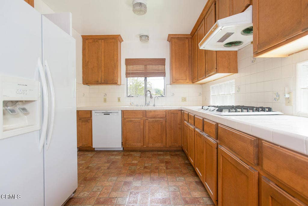 710 S Grand Avenue, Pasadena, CA 91105 710 Grand WEB-25