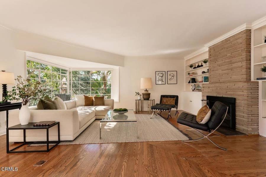 Property photo for 2195 Mendocino Lane, Altadena, CA
