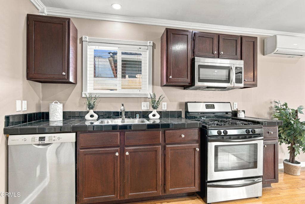1007 Rose Avenue, Pasadena, CA 91107 egpimaging_1007RoseAve_049_FLEXMLS