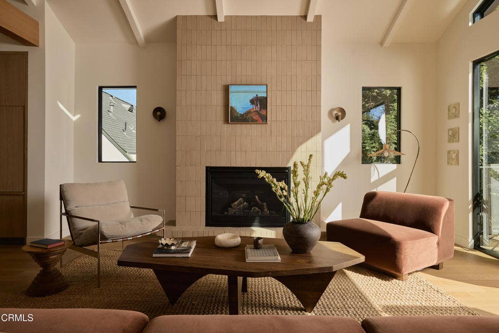 6264 Church Street, Los Angeles, CA 90042 26