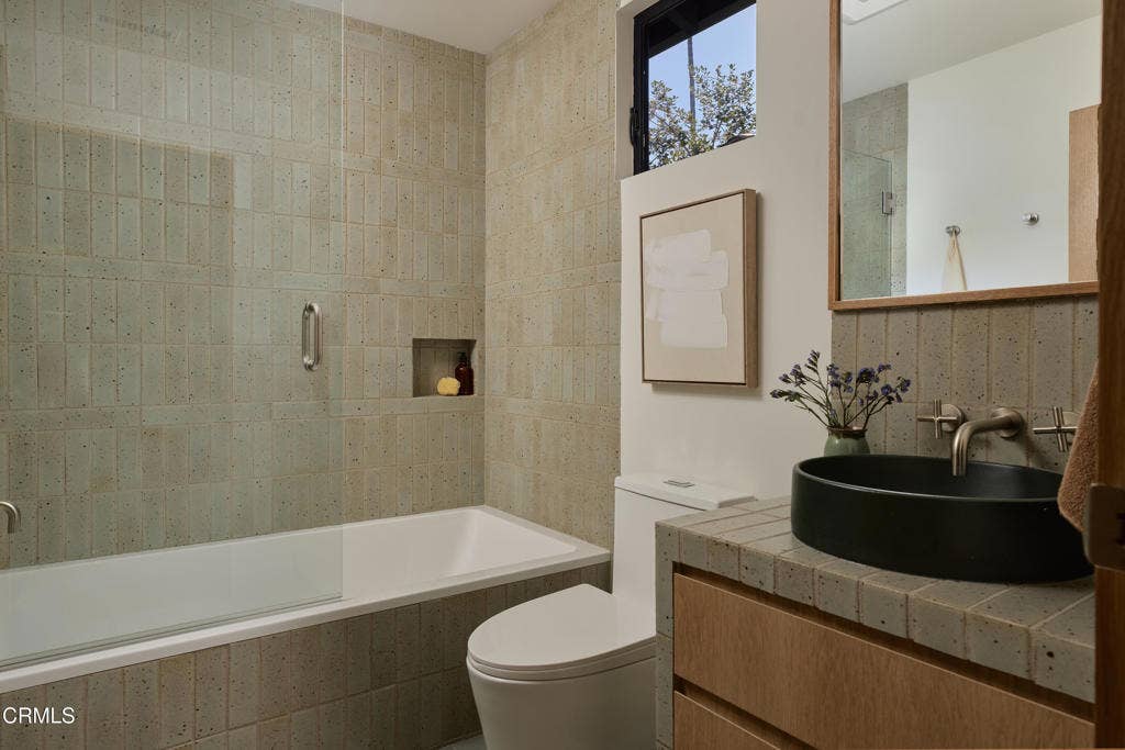 6264 Church Street, Los Angeles, CA 90042 20