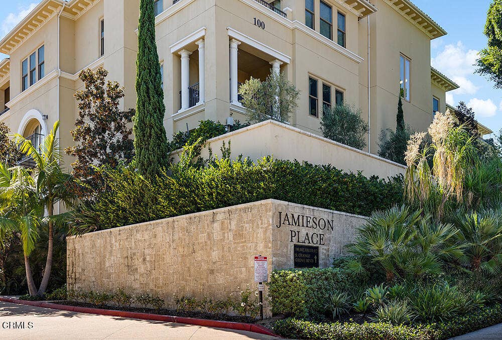 110 S Orange Grove Boulevard, #106, Pasadena, CA 91105 110 S Orange Grove Blvd #106 001-mls