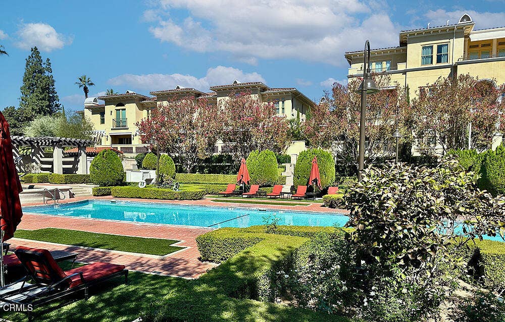 110 S Orange Grove Boulevard, #106, Pasadena, CA 91105 110 S Orange Grove Blvd #106 005-mls