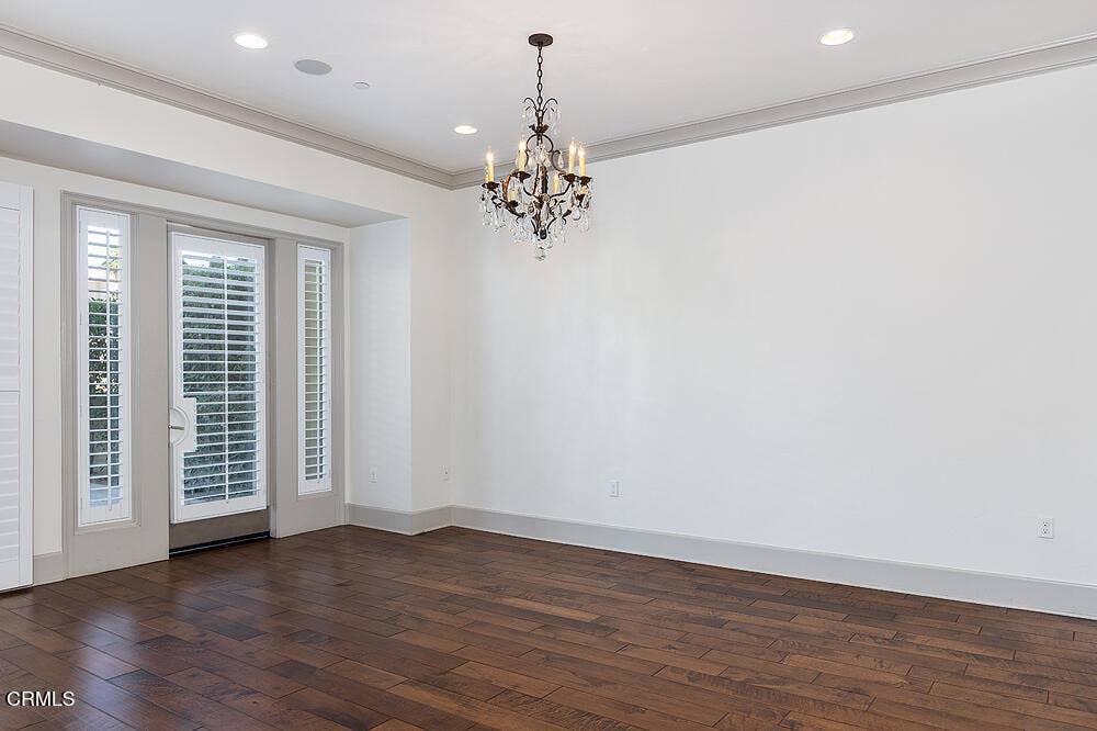 110 S Orange Grove Boulevard, #106, Pasadena, CA 91105 110 S Orange Grove Blvd #106 015-mls