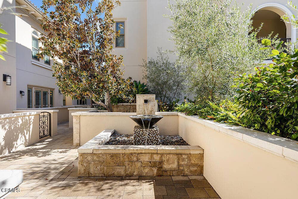 110 S Orange Grove Boulevard, #106, Pasadena, CA 91105 110 S Orange Grove Blvd #106 039-mls