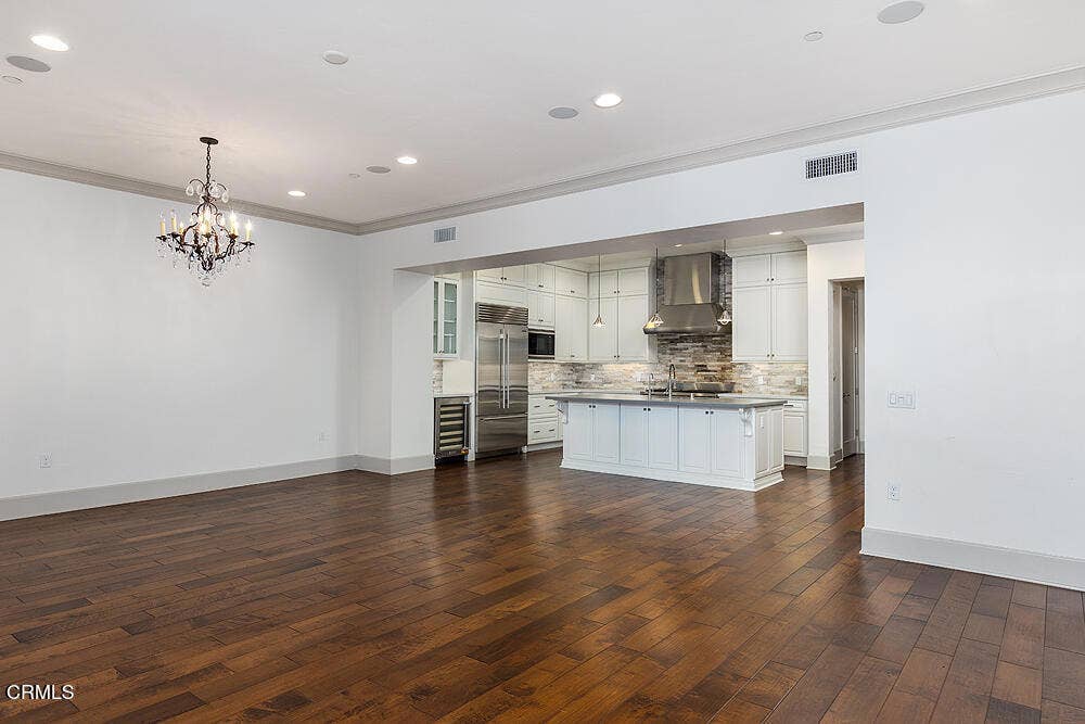 110 S Orange Grove Boulevard, #106, Pasadena, CA 91105 110 S Orange Grove Blvd #106 017-mls