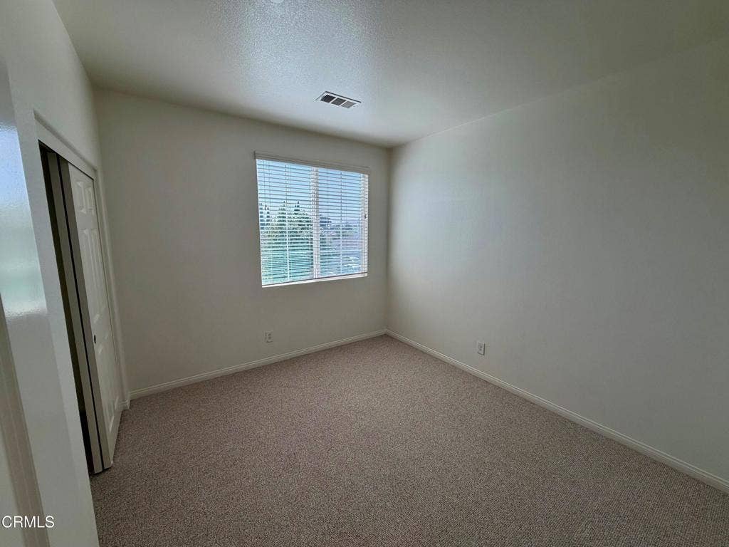 699 S Mandarin Lane, Rialto, CA 92376 9