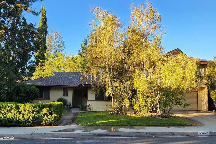 Property photo for 3632 Los Amigos Street, Glendale, CA