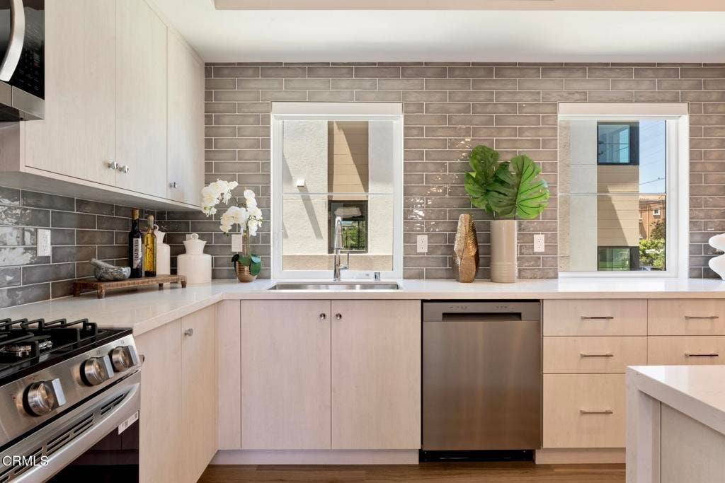 222 E Broadway, #B, San Gabriel, CA 91776 214 Broadway #6_ Low Res 023