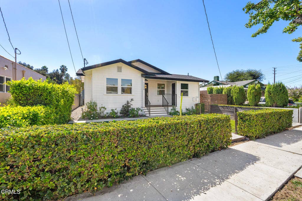 1244 Neola Street, Los Angeles, CA 90041 1